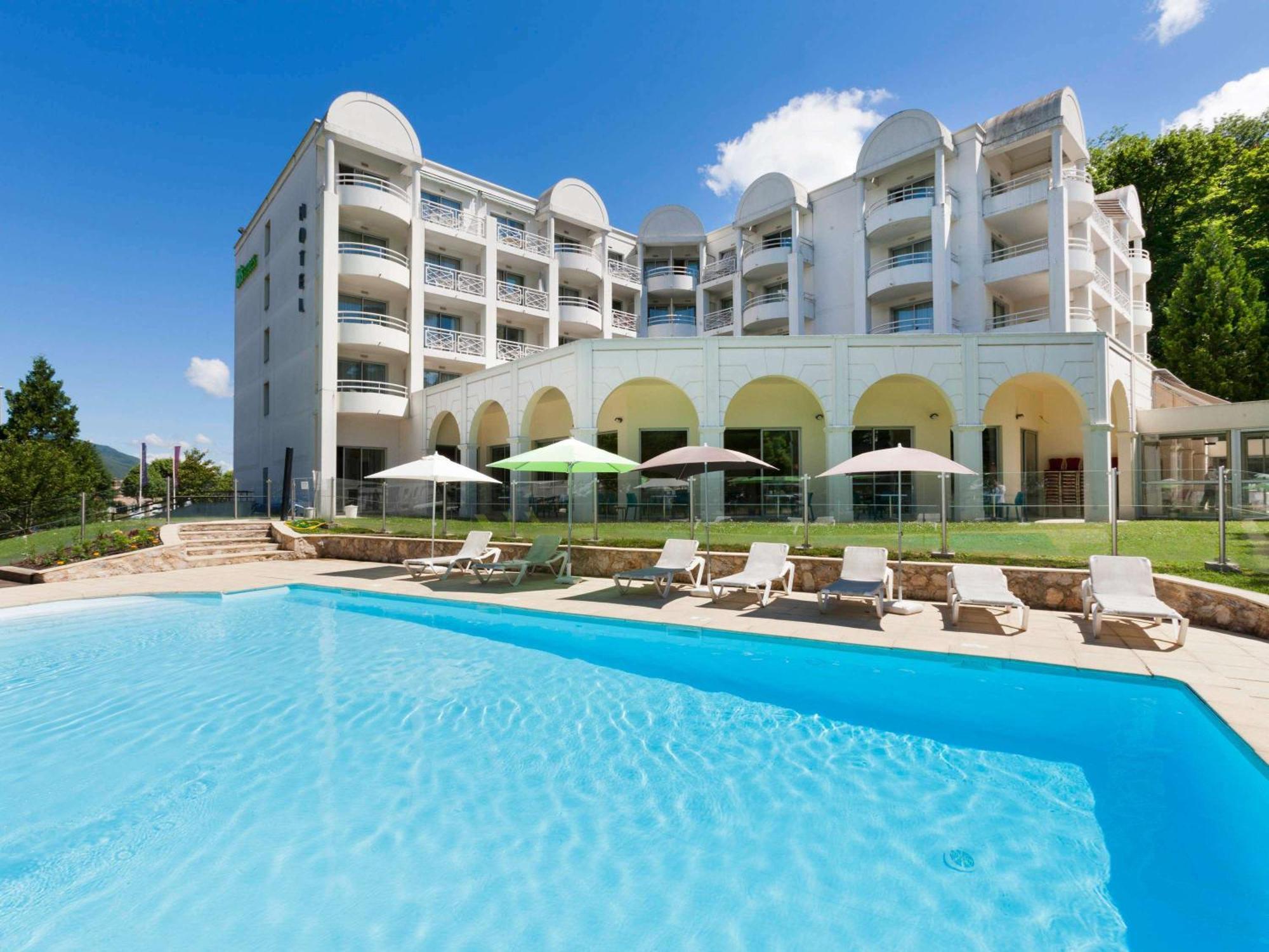 Ibis Styles Aix Les Bains Domaine De Marlioz 3*