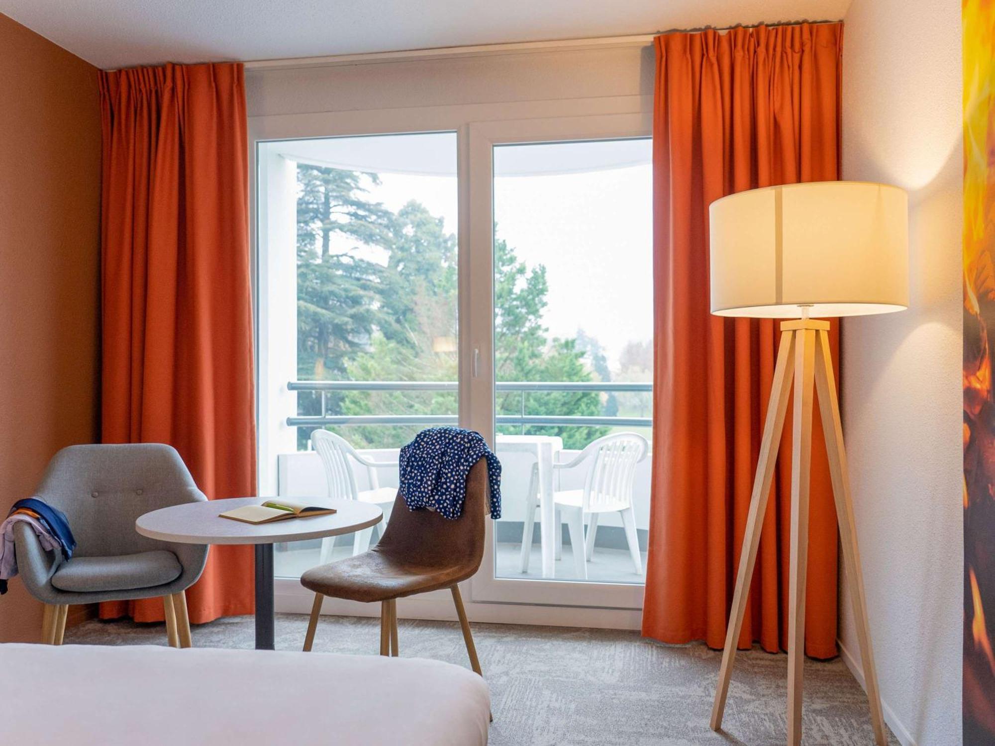 Hotel Ibis Styles Aix Les Bains Domaine De Marlioz